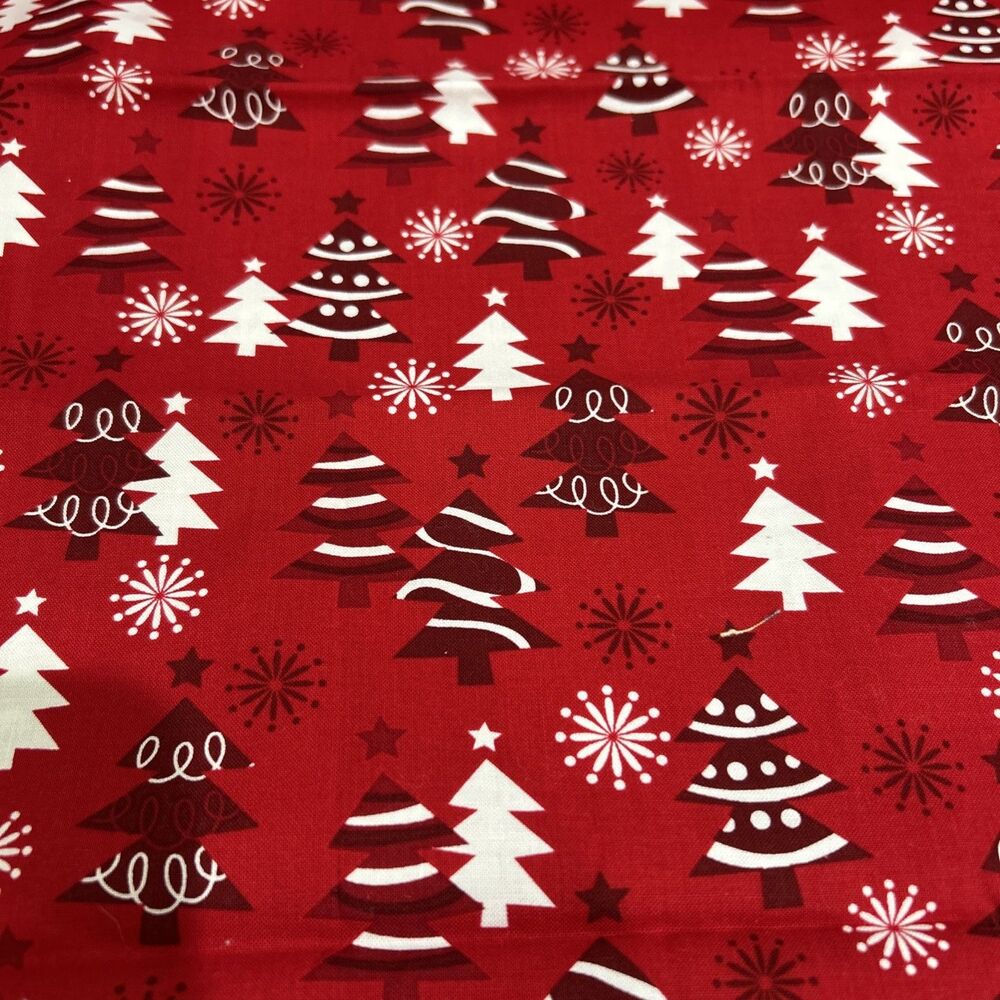 2010 Robert Kaufman O'Tinsel Tree Red Cotton Quilting Christmas Fabric 34" X 42"
